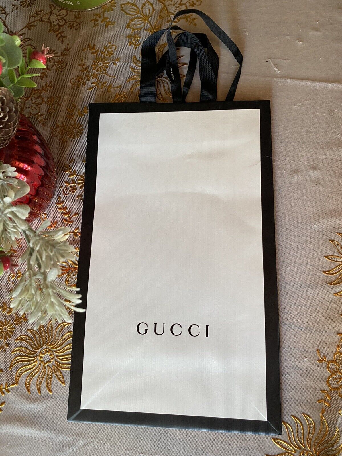 Authentic GUCCI Black and white Paper Shopping Gift Bag 15*9*3.25 - $18.69