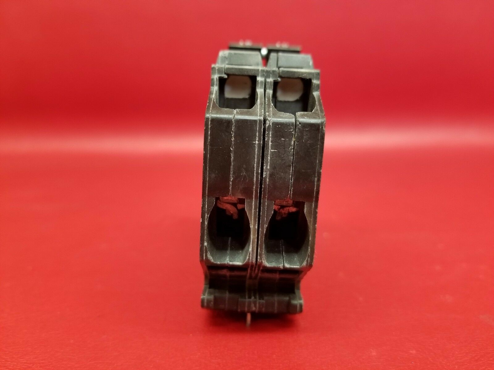 15 Amp 2 Pole Thin General Electric GE Breaker Type THQP215 Old Style