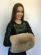 Finland Fox Fur Hand Muff Saga Furs Beige Palms Warmer Creamy Color image 4