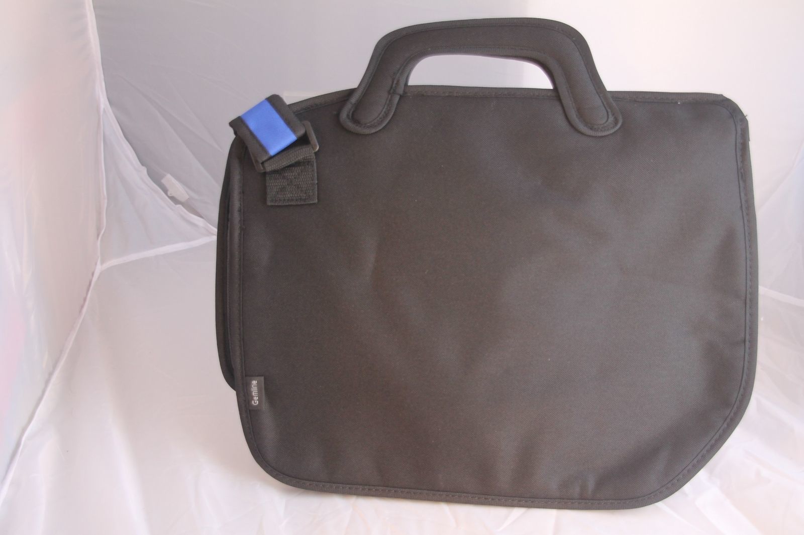 Walt Disney World Blue White Computer Bag And 50 Similar Items