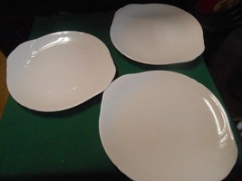 Outstanding ROYAL DOULTON &quot;Profile&quot; 1990 Set of 3 White DINNER Plates - $163.93
