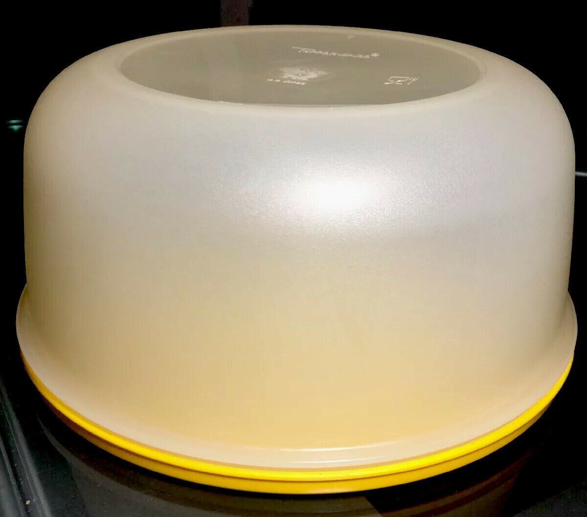 TUPPERWARE NEW USA VINTAGE 4 Qt Bowl 1834 With Yellow Seal Other