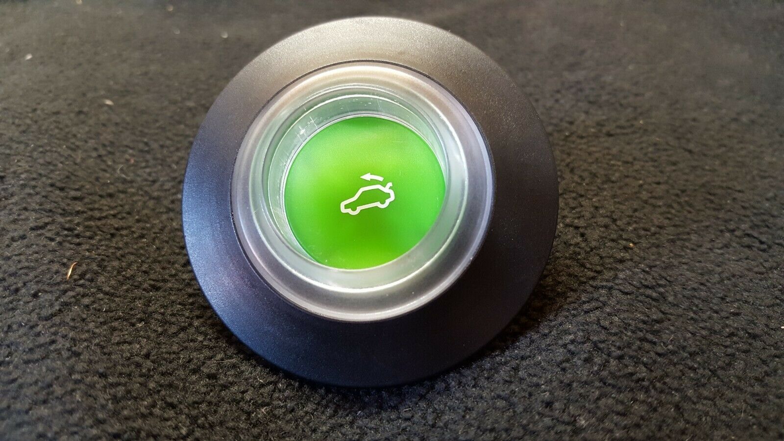 Mercedes Benz OEM Green Emergency Trunk Release Push Button 002 821 49 51 Car & Truck Parts