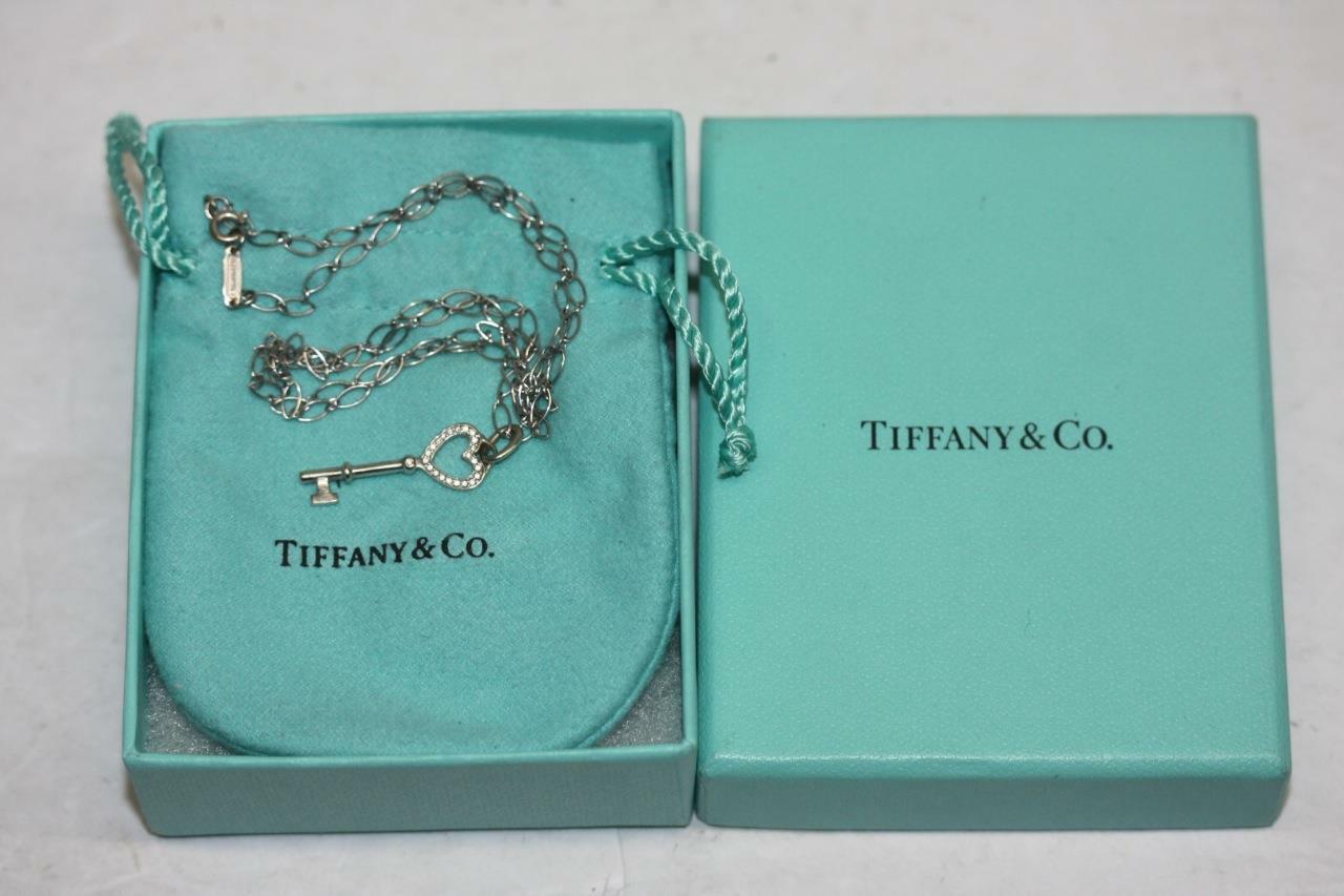 18K White Gold Tiffany & Co. Heart Key Charm W/ Diamonds Oval Link Chain 20"LG - $1,153.75