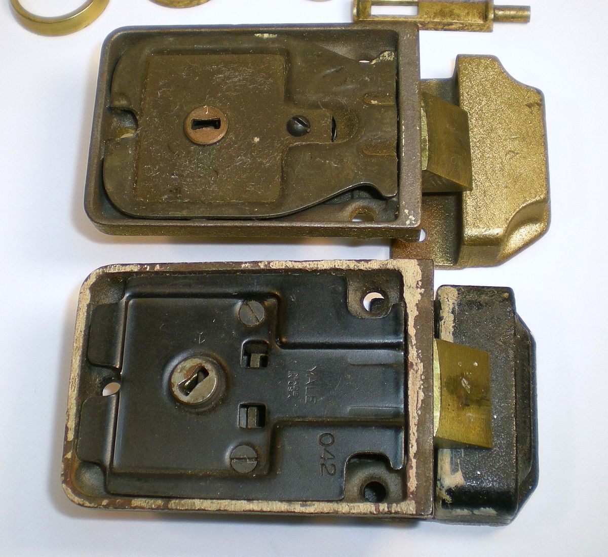 Vintage Yale Deadbolt Locks 042 Cylindar Locks Door Hardware Keys 