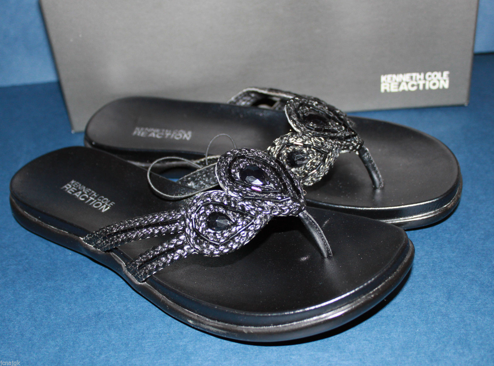 kenneth cole reaction thong sandals