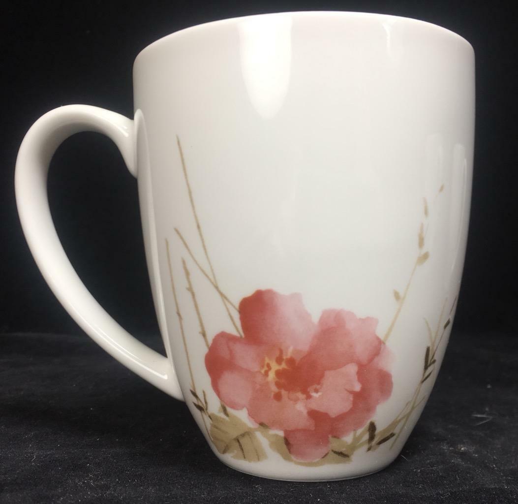 Oneida Amore // Coffee Mugs // Set of 3 / Porcelain // 12 oz // Wild