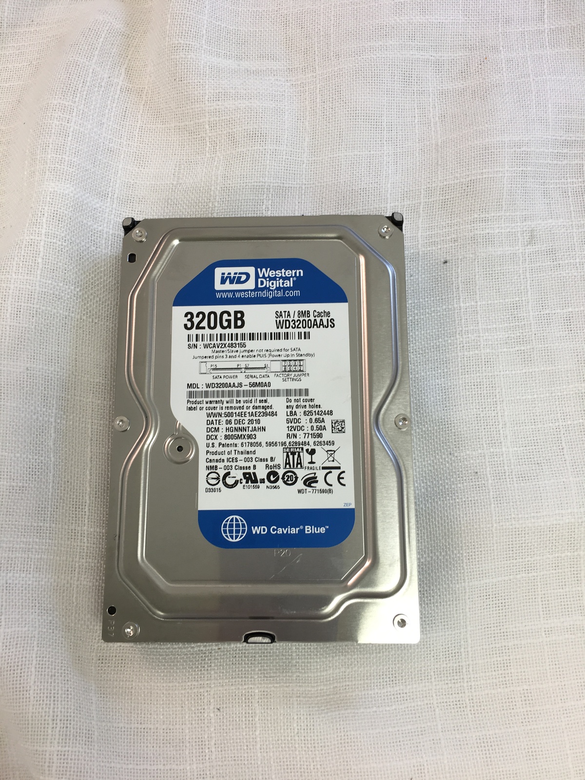 Western Digital WD Caviar Blue 320 GB (KM) - Internal Hard Disk Drives