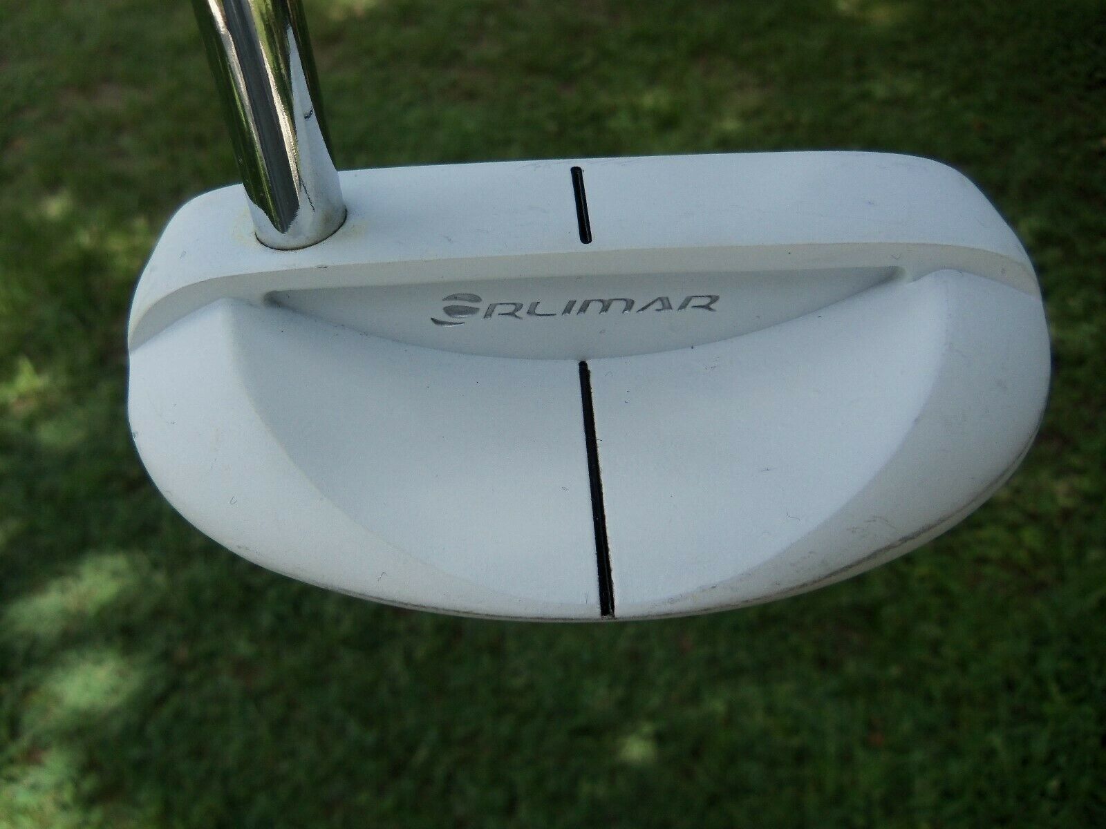 white mallet putter