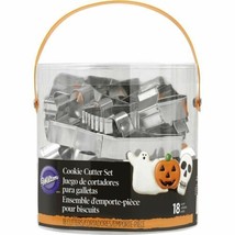Wilton 18 Pc Metal Cookie Cutter Set Halloween - $16.82