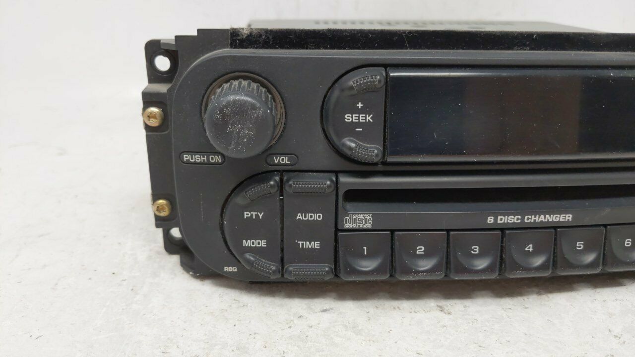 2002-2005 Dodge Ram 1500 Am Fm Cd Player Radio Receiver 62641 - Dash Parts