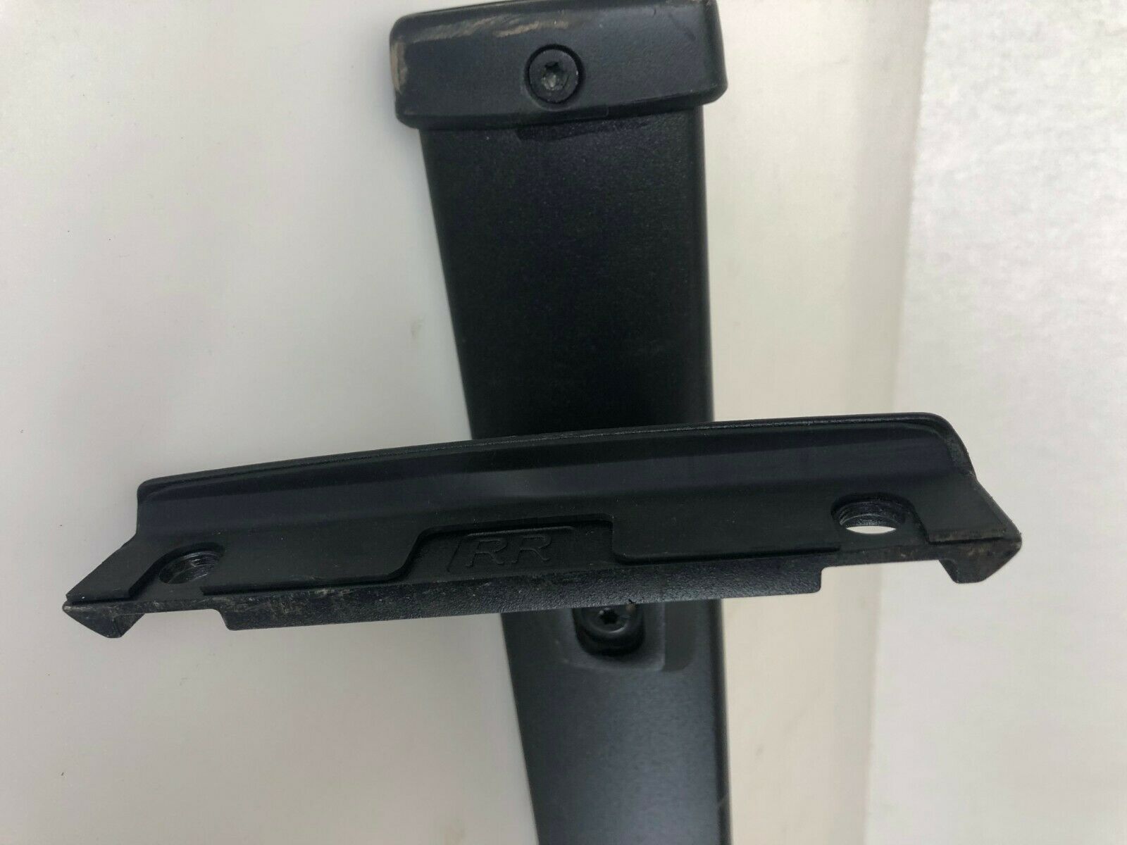 (1) 2018-2020 Chevrolet Traverse GM Roof Rack Cross Rail Black 84231368 ...