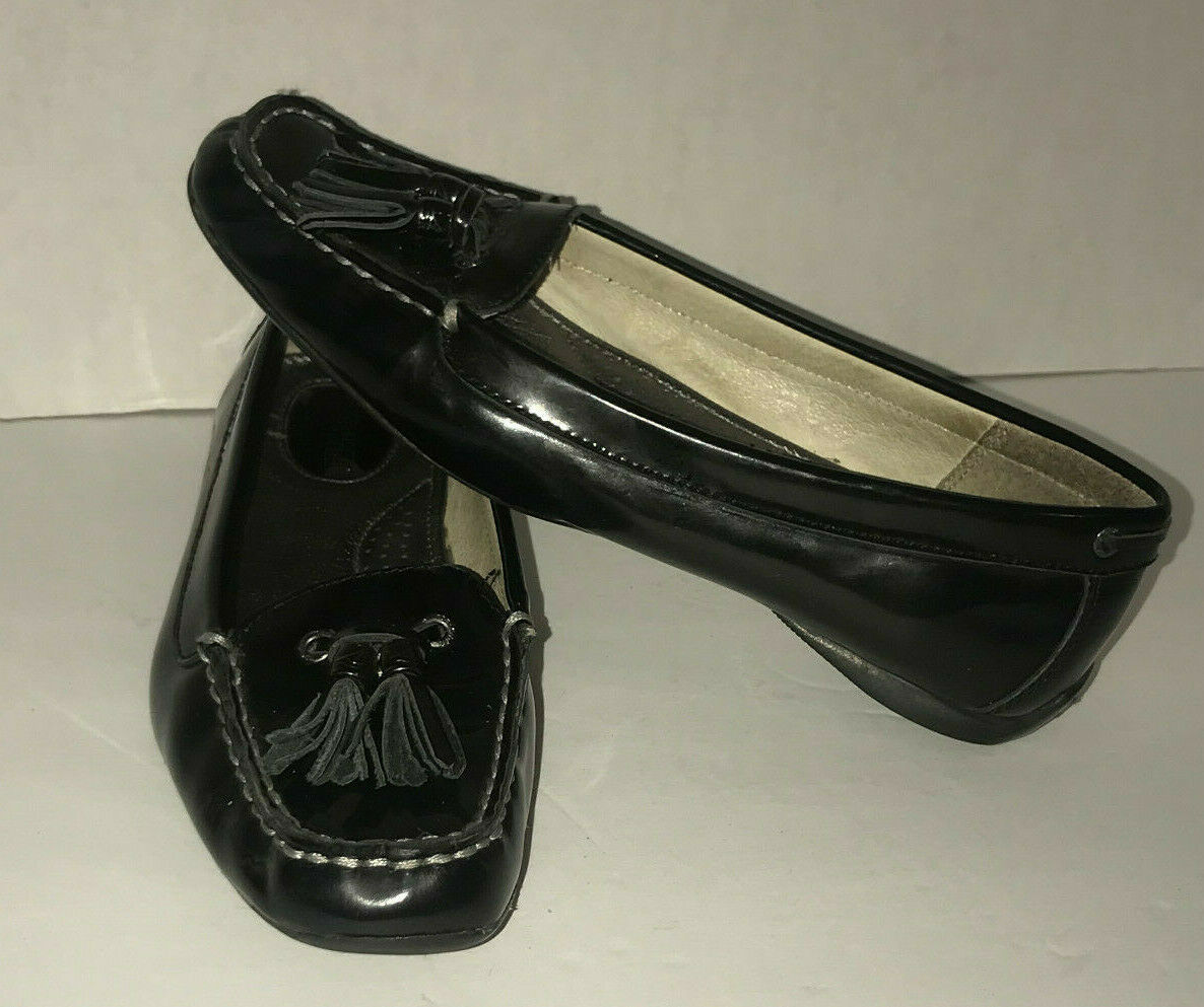 sperry patent loafer