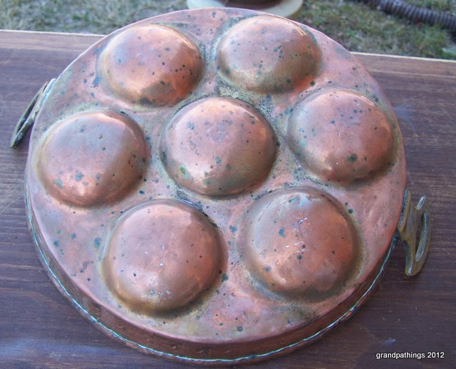 ANTIQUE OLD Copper-Washed Tin Egg Poacher w/Brass Handles Lot # 115 ...