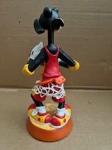 Disney Parks Goofy Basketball Player Bobblehead Figurine NEW RETIRED image 3