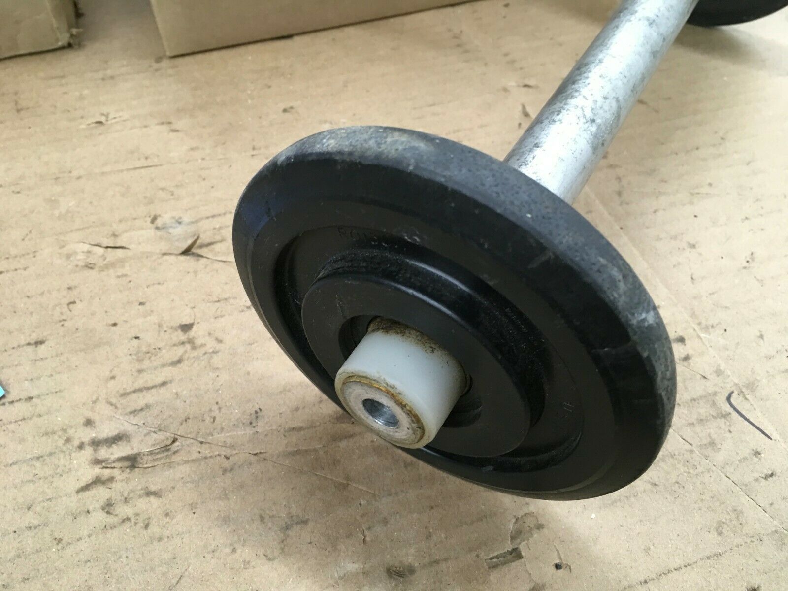 YAMAHA RX1 WARRIOR SNOWMOBILE 2003 2004 BOGIE WHEELS WITH AXLE 8EK