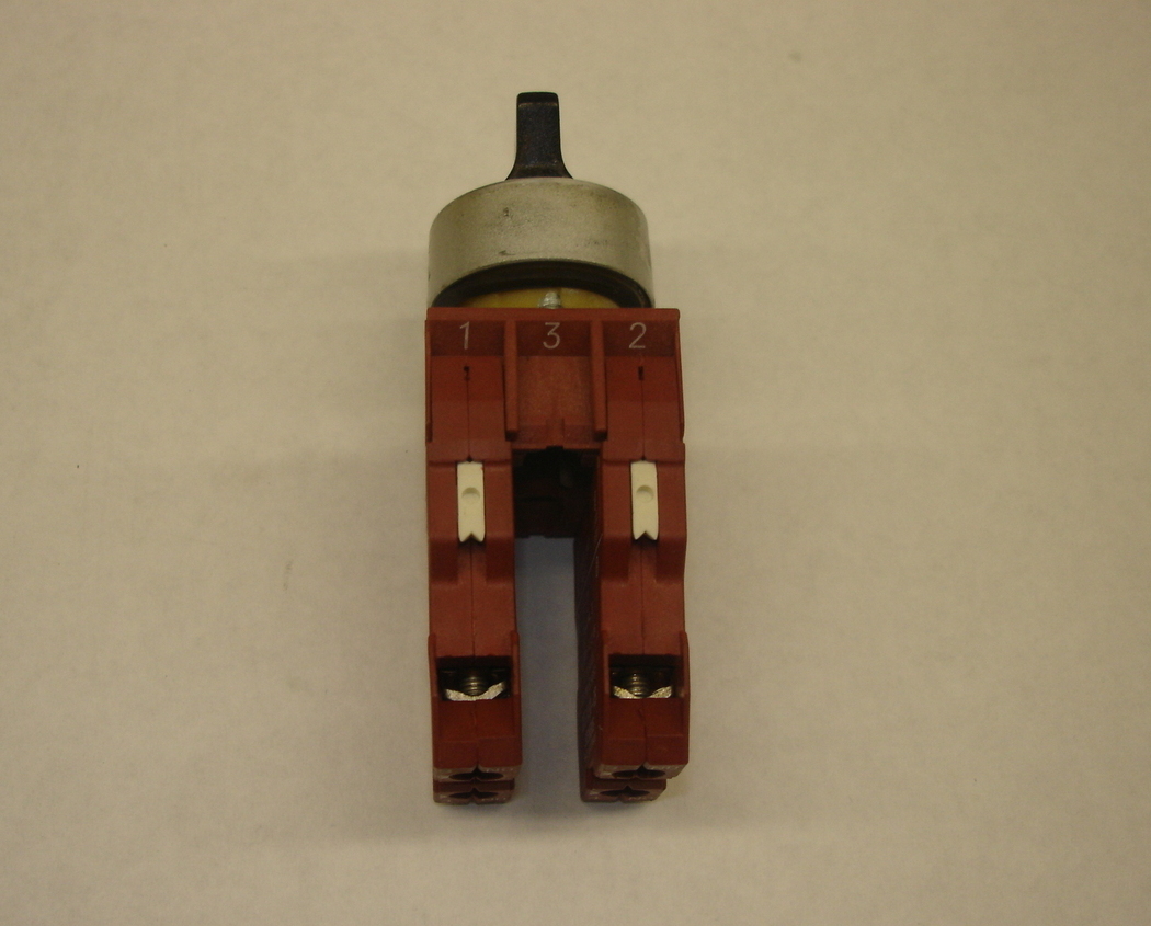 Siemens 3 Positions Lever Switch with 2 NO Contact Blocks 3SB14000B