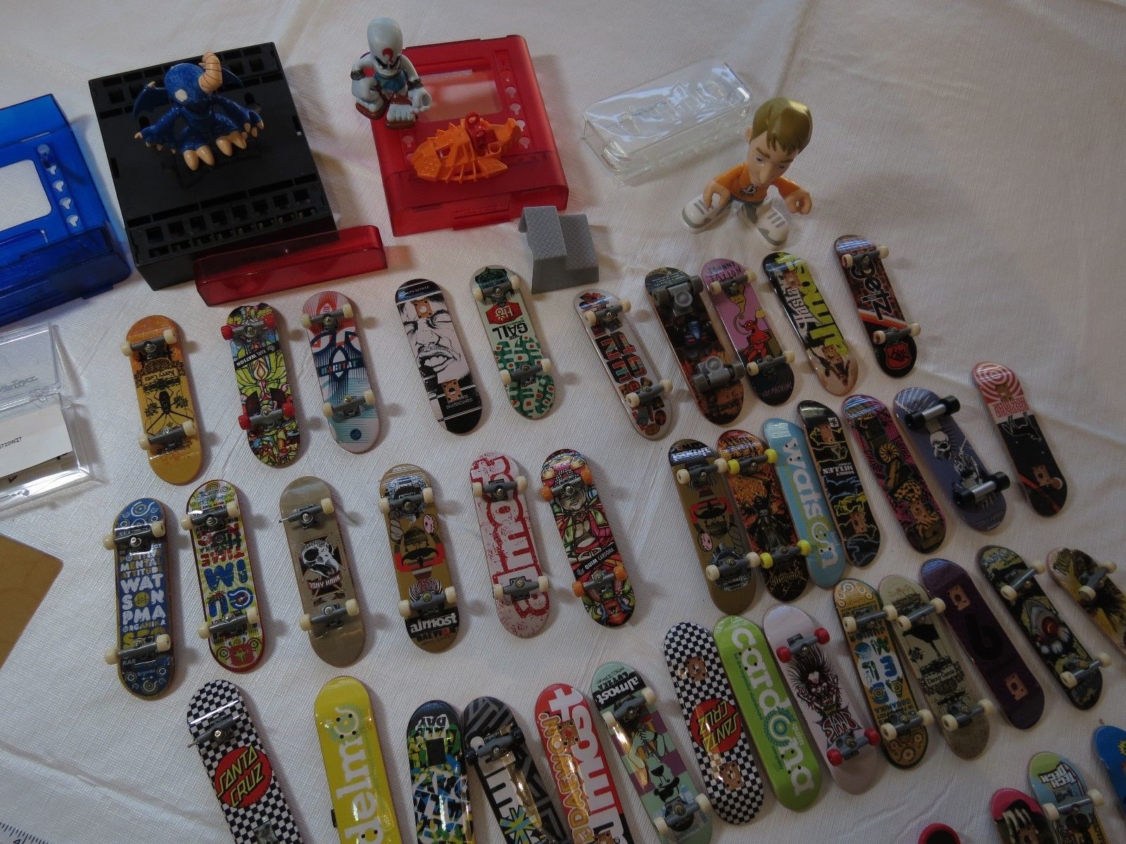 tony hawk mini skateboard ramps
