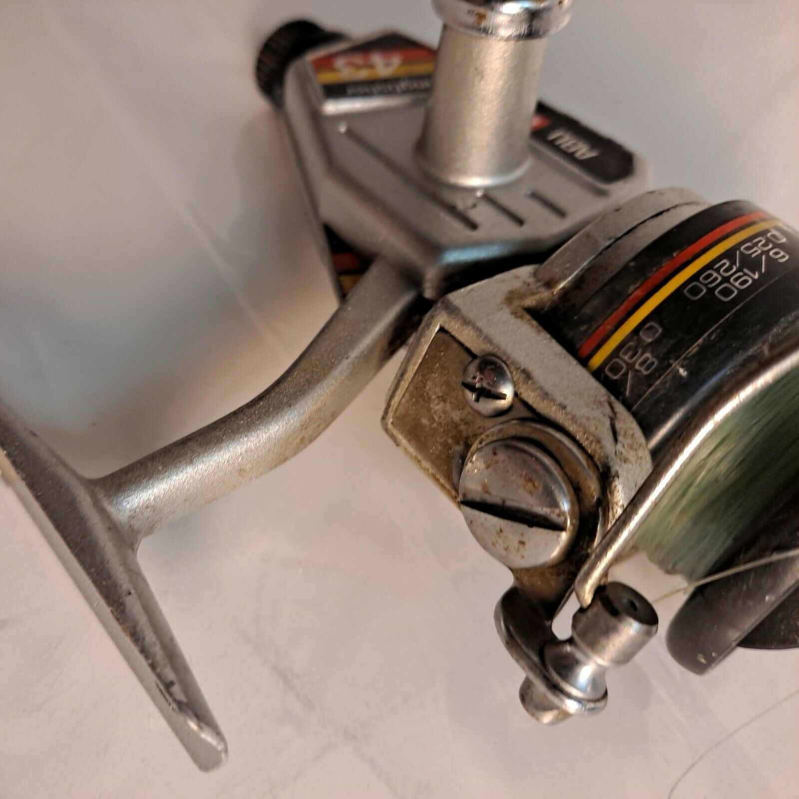 Vintage Abu Garcia Kingfisher 43 Spinning Reel works great. Free fast