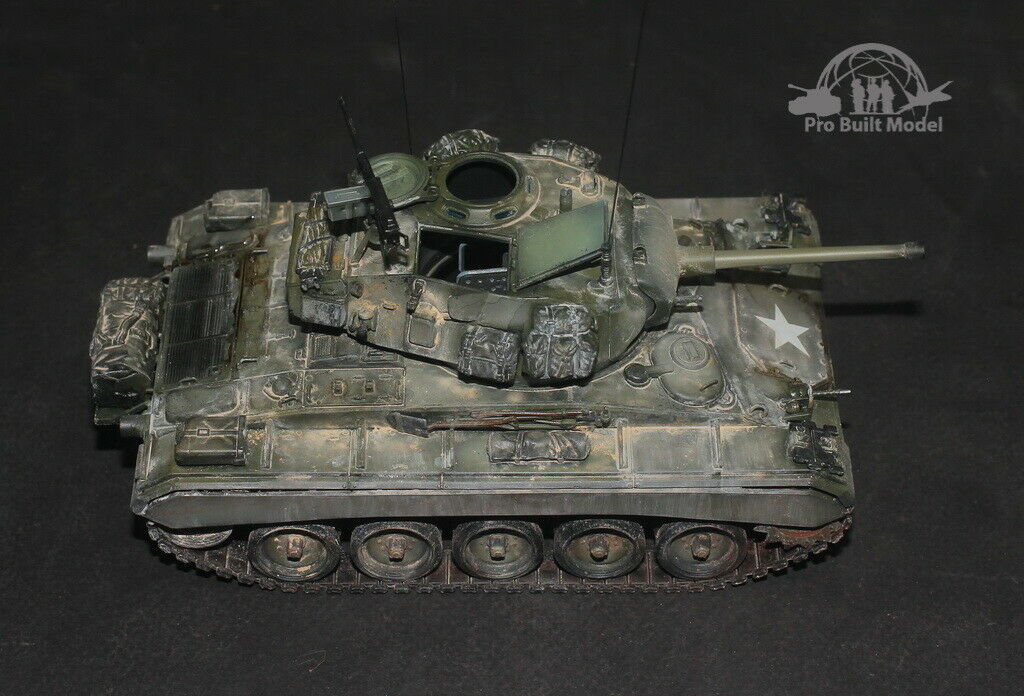 M24 Chaffee Light Tank Vietnam War 135 Pro Built Model Armor