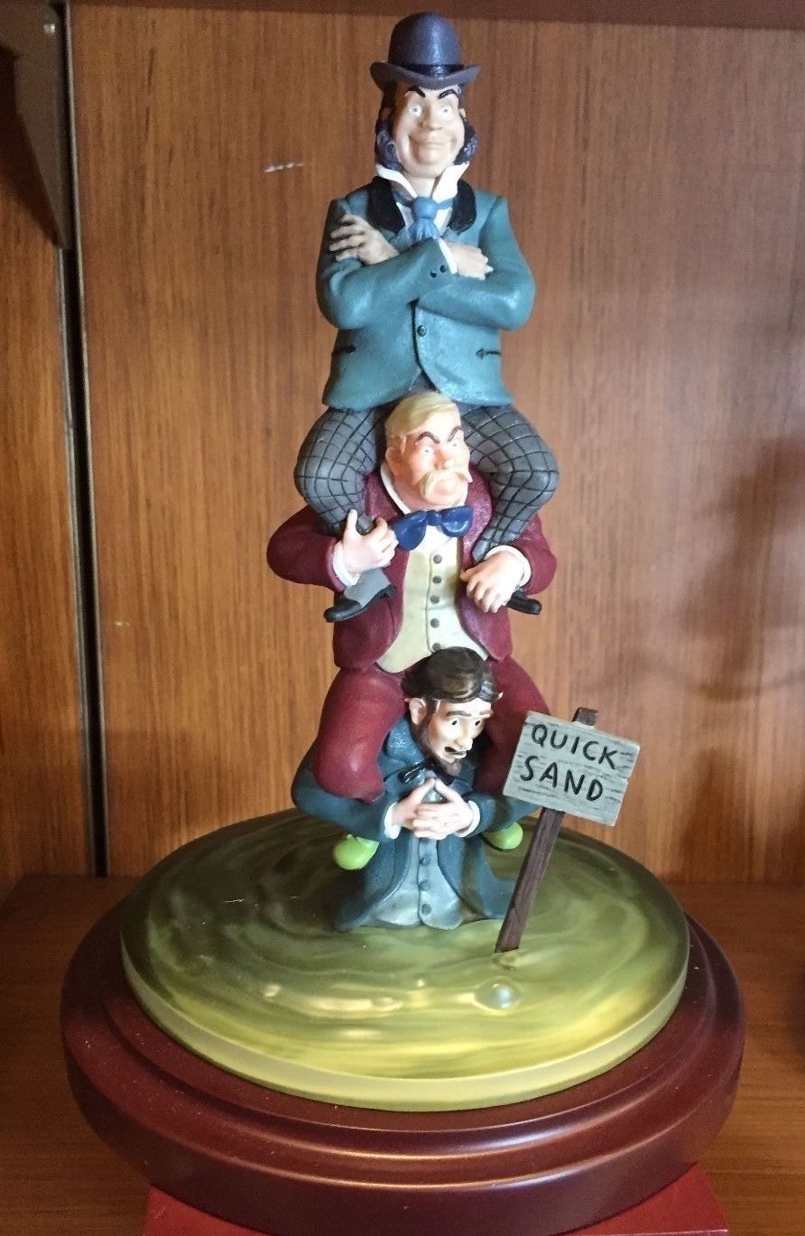 Disneyland Haunted Mansion 45th Anniversary Stretching Room 4 Figurine 