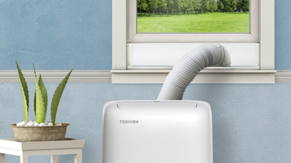 Toshiba 8,000 BTU Portable Air Conditioner Dehumidifier Remote RAC