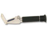 New style refractometer2 thumb155 crop