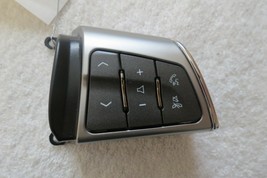 2010 2011 10 11 Cadillac SRX Steering Wheel Radio Audio Control Switch 1... - $18.44