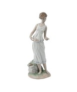 Lladro &quot;Flowers for Goddess&quot; #7709 Young Girl in Toga with Flowers Retired! - $356.40