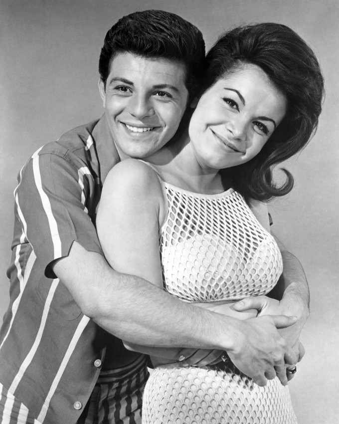 Beach Blanket Bingo Funicello Frankie Avalon Studio Pose 16x20 Poster Photographs