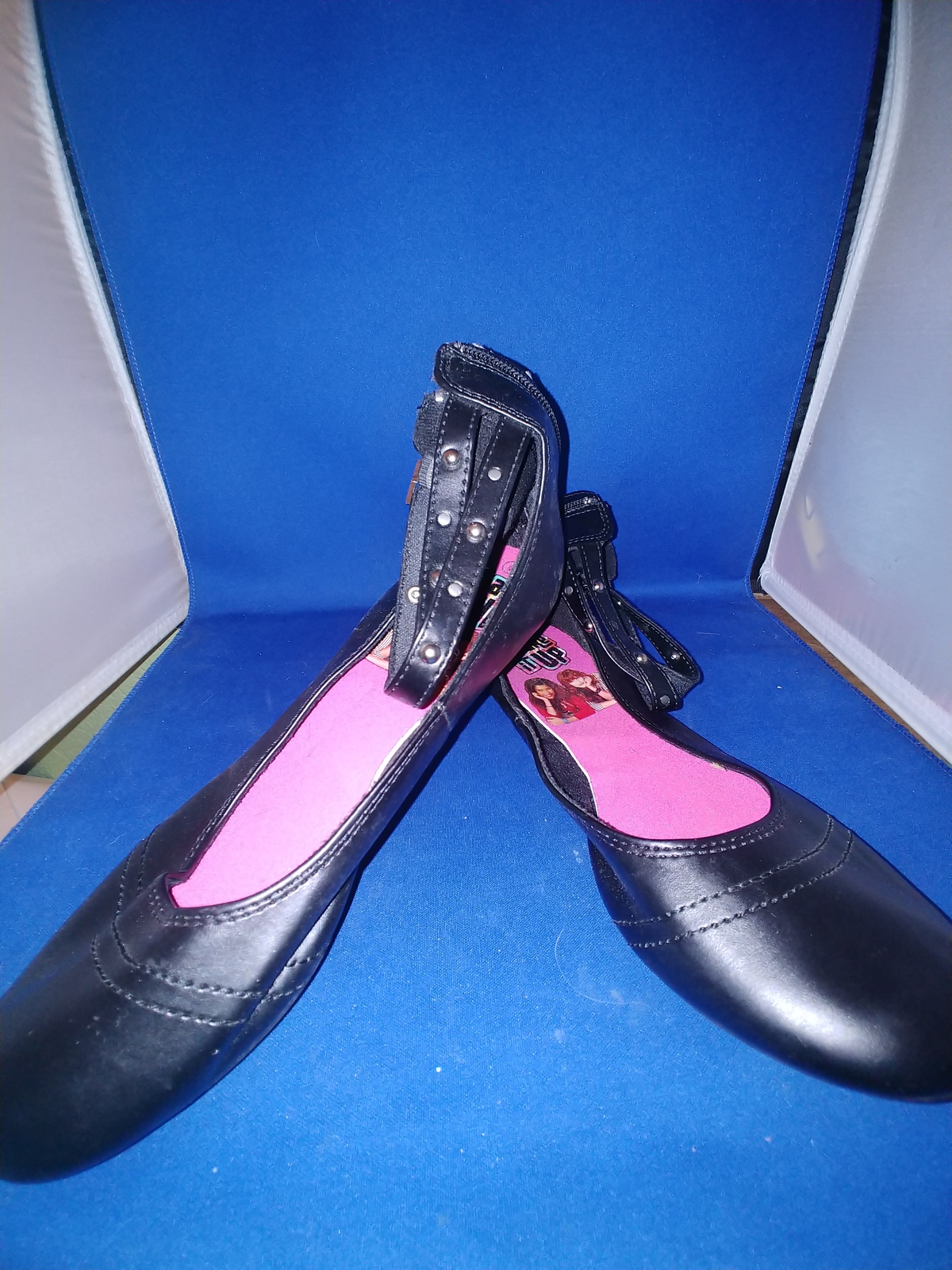 Disney Shake It Up Shoes Dress Flats Black Size 6 Flats & Oxfords