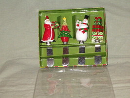 SET OF 4 CERTIFIED INTERNATIONAL &quot;CHRISTMAS PRESENTS&quot;  CHEESE SPREADERS IOB - $12.00