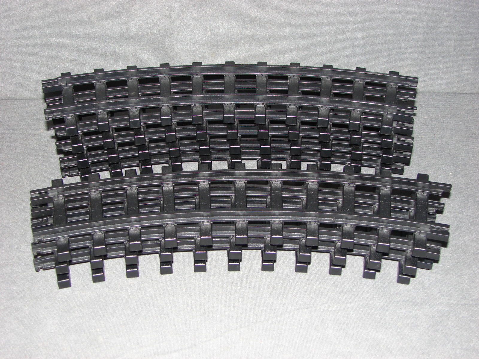 8 Pieces Scientific Toys 12" Curved Plastic Train Track G Scale Track