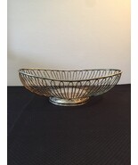 Vintage 80s Silver Plate Oval Wire Basket by International Silver Co.  - $18.00