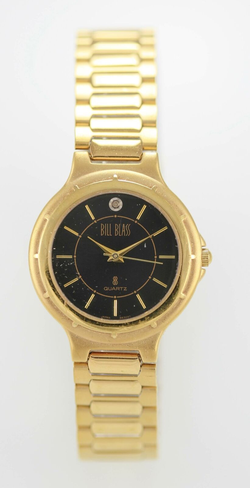 bill blass watch        
        <figure class=