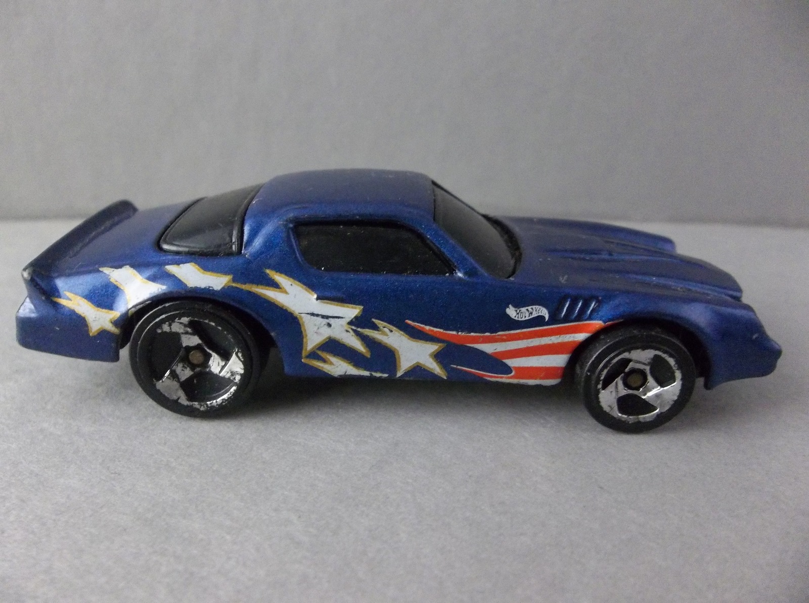 hot wheels camaro z28 1982