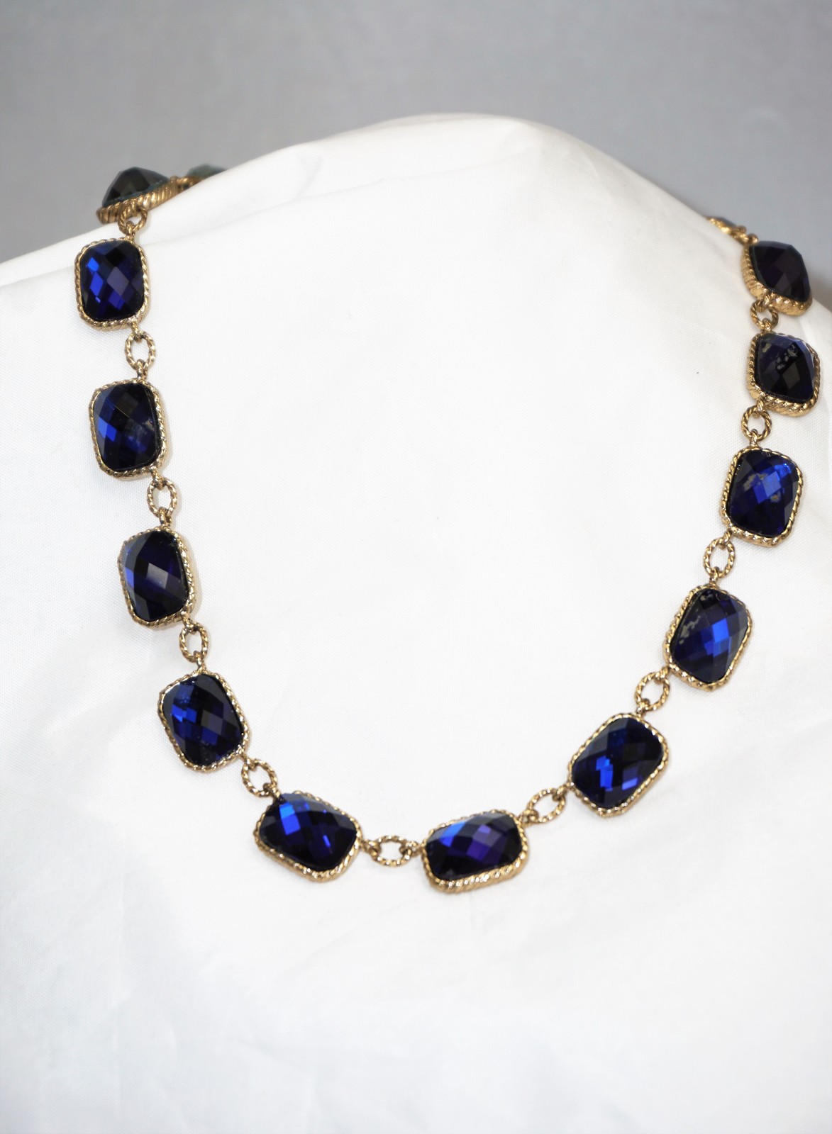 Gorgeous Sapphire Blue Facetted Cubed Glass Choker Necklace BY ST ...