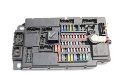 Mini Cooper Clubman R55 Fuse Junction Box Power Control Module 61.35 3453736-01 image 3