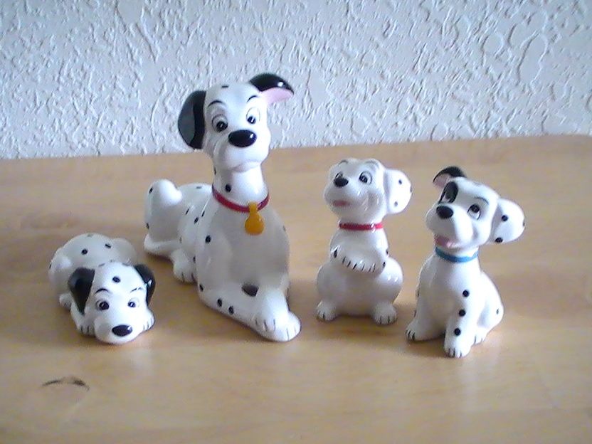 disney 101 dalmatian figurines