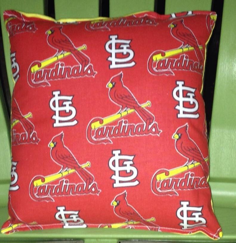 cardinals pillow pet