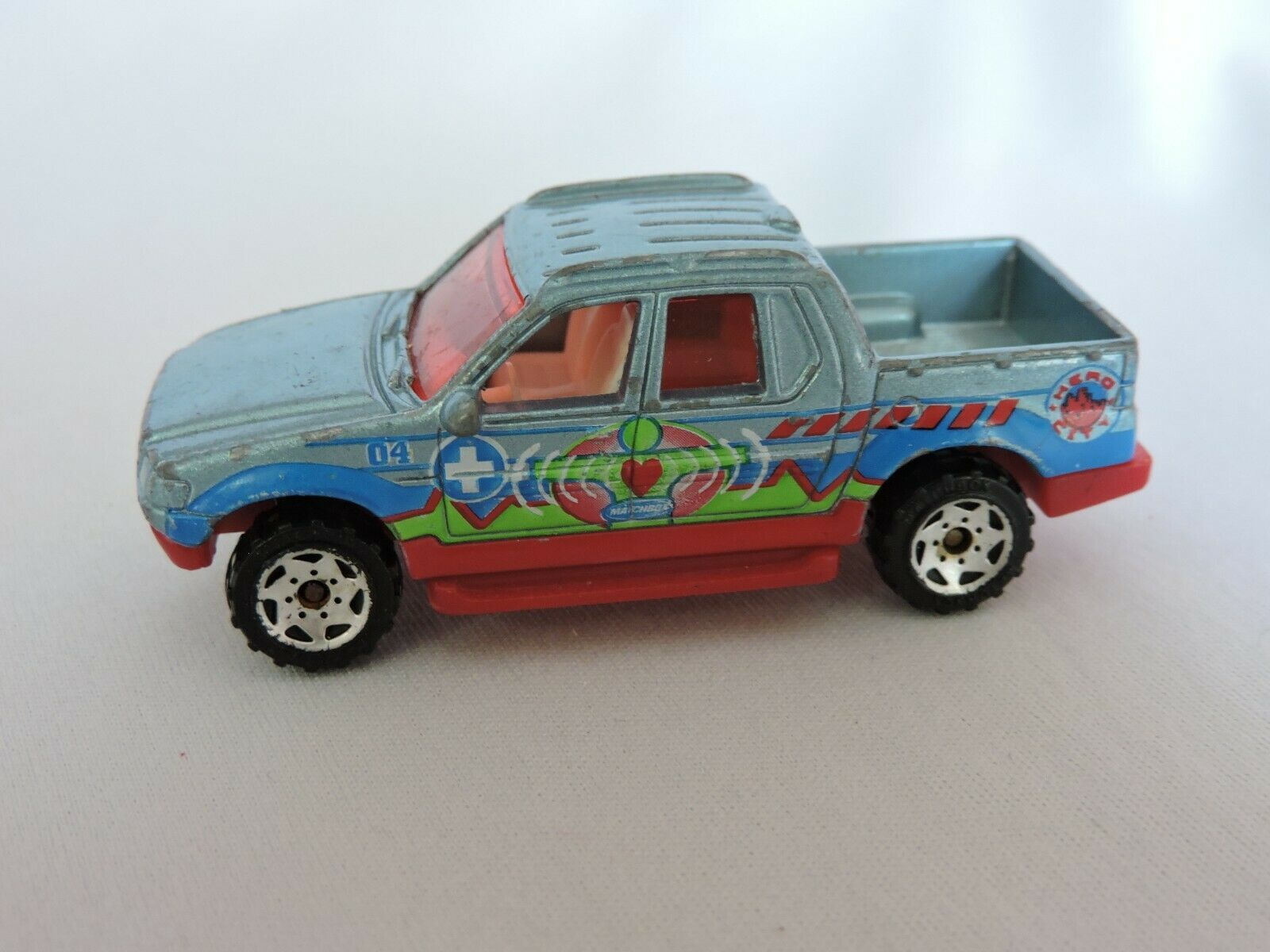 matchbox ford explorer sport trac