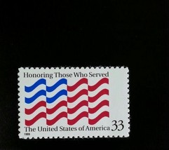 1999 33c Honoring Those Who Served, United States Scott 3331 Mint F/VF NH - $0.99