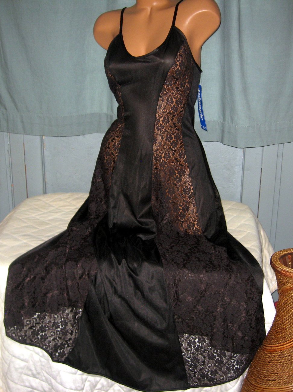 Sheer Black Long Nightgown Lace Panels M - Sleepwear & Robes