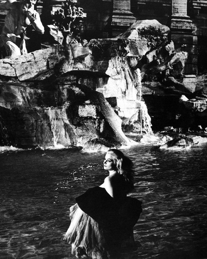 Anita Ekberg X Photo In Trevi Fountain Rome La Dolce Vita Photographs