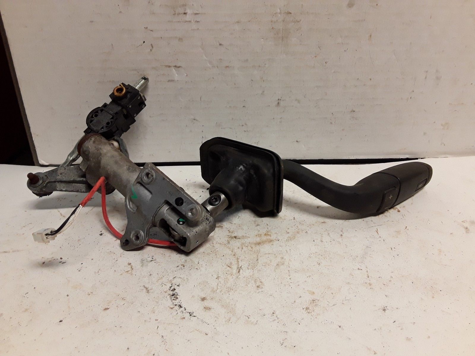 07 08 09 10 11 12 13 14 Tahoe Suburban Yukon automatic column shift