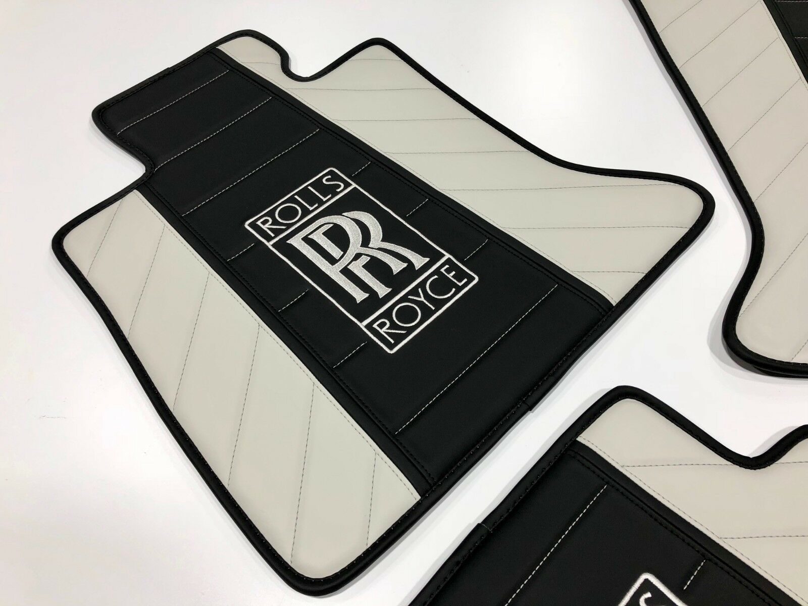 Rolls Royce Ghost, Dawn, Wraith, Phantom Eco Leather Floor Mats Black