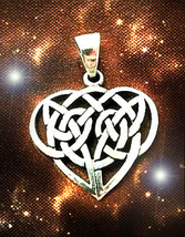 HAUNTED NECKLACE THE MASTER OF THE MOST FORTUNATE LOVE SECRET OOAK MAGICKAL - $899.77