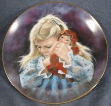 Dearest Dolly Collector Plate Little Hugs Marian Flahavin Goebel 1985 - $9.95