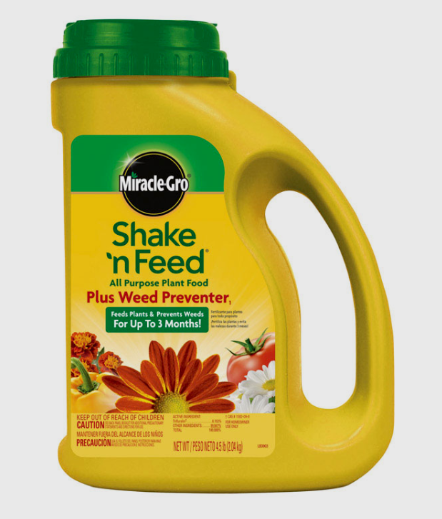 Miracle-Gro SHAKE N FEED 4.5 lb Granules Plant Food PLUS WEED PREVENTER 10-10-10