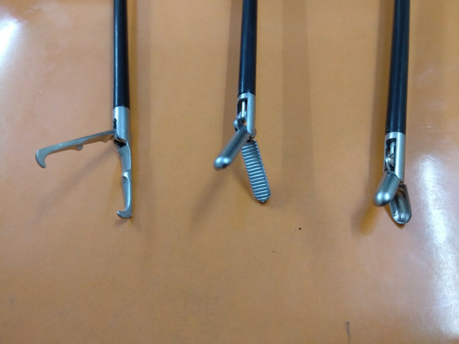 Laparoscopic Tenaculum, Biopsy Spoon Cup, Plain Grasper Forceps